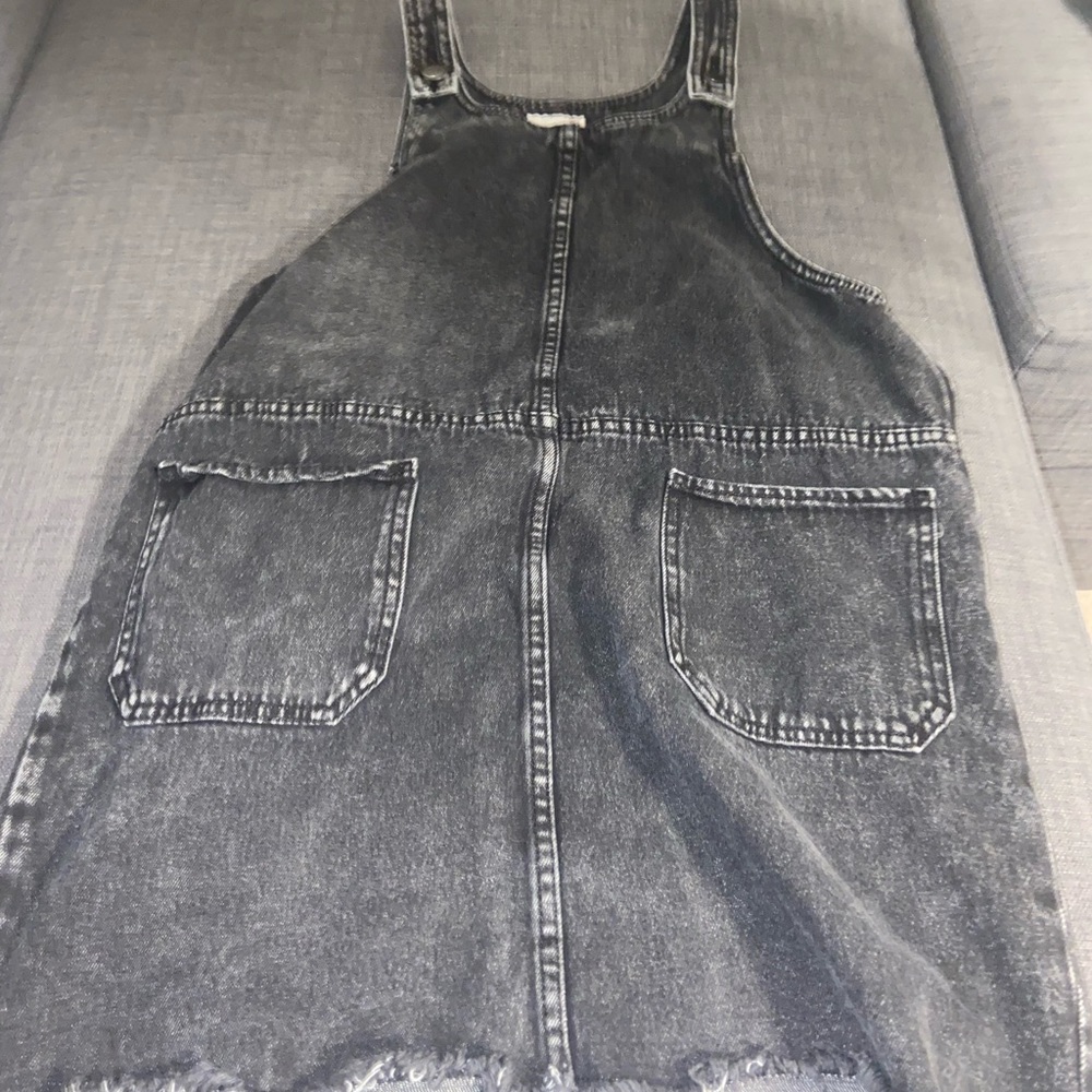 Black overall skirt